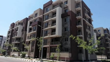 الأحد المقبل.. بدء تسليم وحدات سكنية جديدة بمختلف مشروعات الإسكان بمدينة دمياط الجديدة