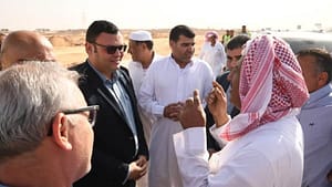 خلال جولته بالتجمع العمراني غرب الضبعة .. «الشربينى» للأهالي: «احنا موجودين هنا للاطمئنان على كافة الأعمال»