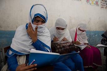 محكمة كورية جنوبية تصدر مذكرة اعتقال بحق الرئيس المعزول يون 2 1735610956 439 محكمة كورية جنوبية تصدر مذكرة اعتقال بحق الرئيس المعزول يون