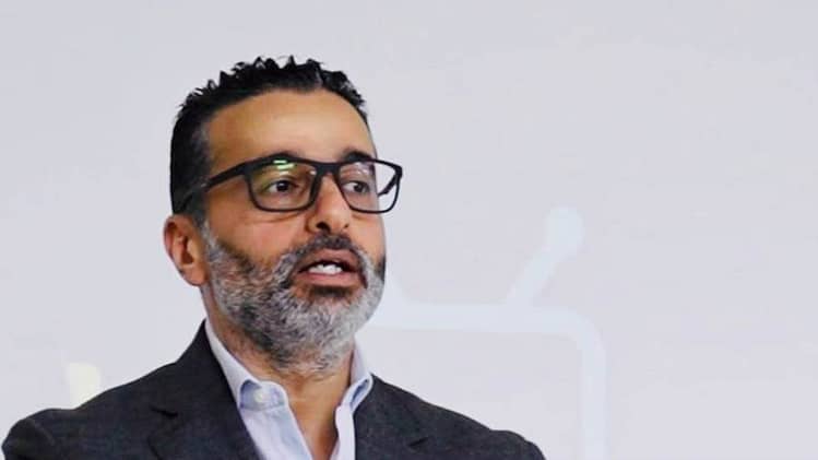 محمد خطاب محاضر في برنامج تدريبي هو الأول من نوعه في السوق العقاري