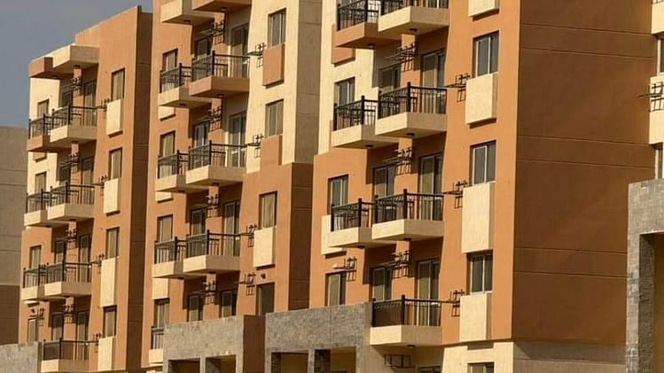 وزير الإسكان يُتابع مشروعات الطرق بـ”بيت الوطن” ووحدات “سكن لكل المصريين” بالقاهرة الجديدة