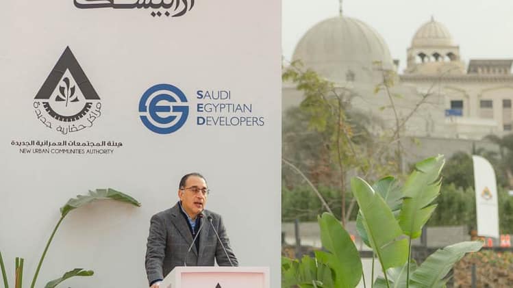 رئيس الوزراء يفتتح تسليم مشروع “مجرى العيون أرابيسك الفسطاط” التاريخي