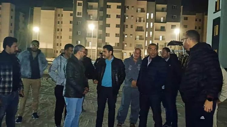 رئيس جهاز العبور الجديدة يتفقد ليلا وحدات «سكن لكل المصريين » لدفع العمل 81570 K6yeGi