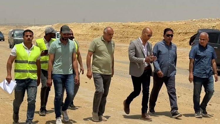 وزير الإسكان: منطقة الامتداد الجنوبي بالقاهرة الجديدة ستضم فرصاً استثمارية وأنشطة سكنية وخدمية متنوعة 82520 UHl4z4