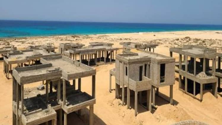 «بلومبرج»: مصر تفاوض قطر على استثمار مليارات الدولارات في الساحل الشمالي