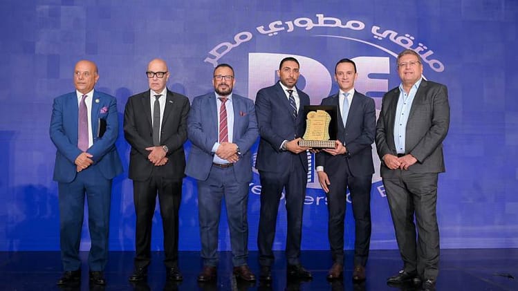 «الرياض مصر»  تشارك في ملتقى مطوري مصر بحضور مساعد وزير الإسكان