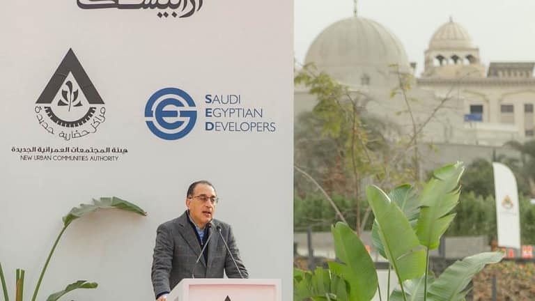 رئيس الوزراء يفتتح تسليم مشروع “مجرى العيون أرابيسك الفسطاط” التاريخي
