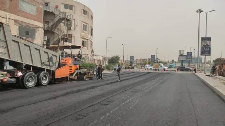 «الإسكان»: استكمال أعمال تطوير الطرق ورفع الكفاءة بالمناطق الصناعية بعددٍ من المدن