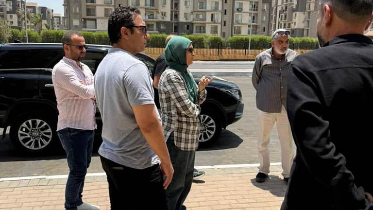رئيس جهاز مدينة الشيخ زايد تتفقد مشروع “جنة 4” السكني لمتابعة معدلات التنفيذ