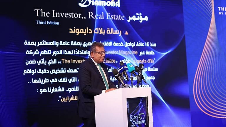 طارق شكري : عدد المطورين ارتفع من 75 مطورًا إلى 15 ألفا في 10 سنوات 84051