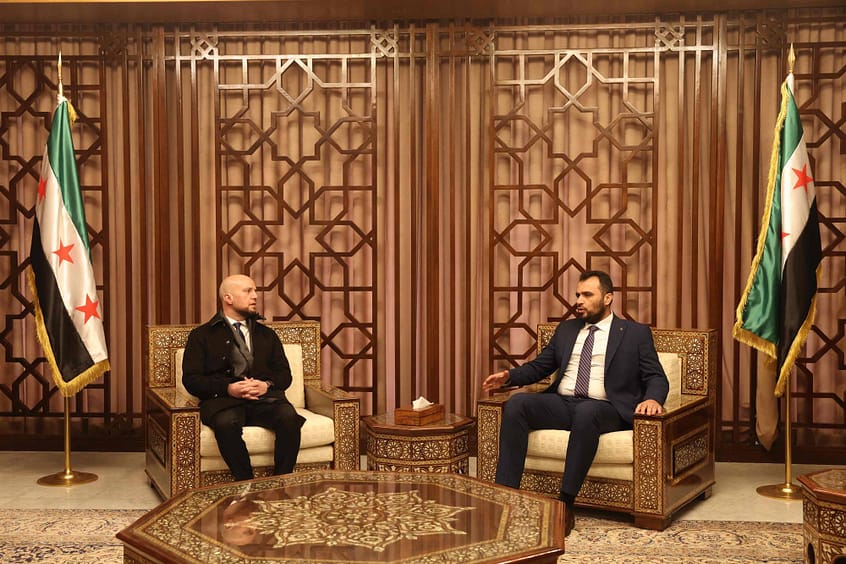 مسؤول عسكري ليبي ينفي «هروب» 60 ضابطاً سورياً إلى بنغازي 2 1735661003 9 مسؤول عسكري ليبي ينفي هروب 60 ضابطاً سورياً إلى بنغازي