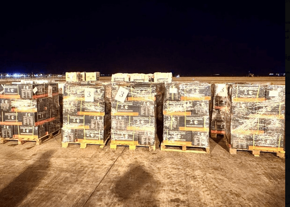 الجسر الجوي الإغاثي السعودي يتواصل إلى سوريا 1 الجسر الجوي الإغاثي السعودي يتواصل إلى سوريا