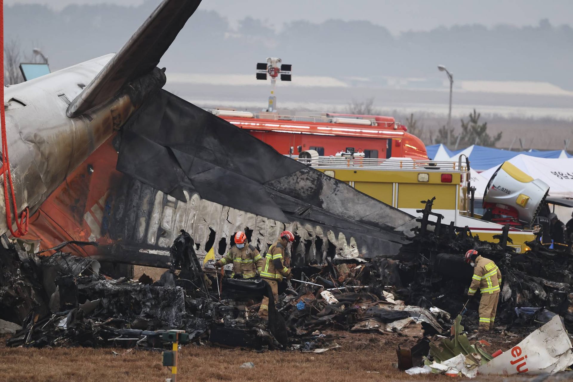 الطائرة المنكوبة قامت بـ13 رحلة خلال 48 ساعة قبل الحادث